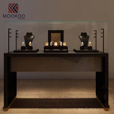 쥬얼리 참 디스플레이